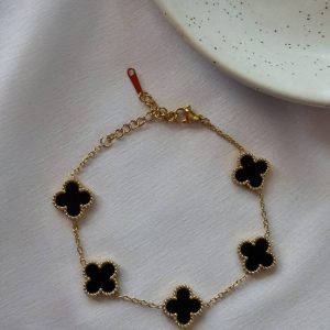 Clover Elegance Bracelet